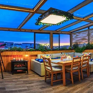 Penthouse With Sauna And Terrace Bucureşti