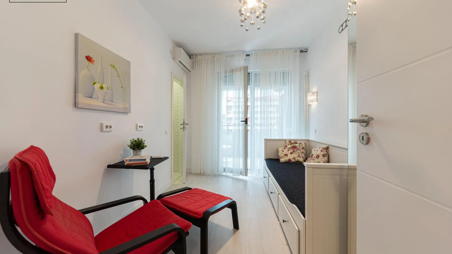 Smile Apartments Bucureşti 0*,